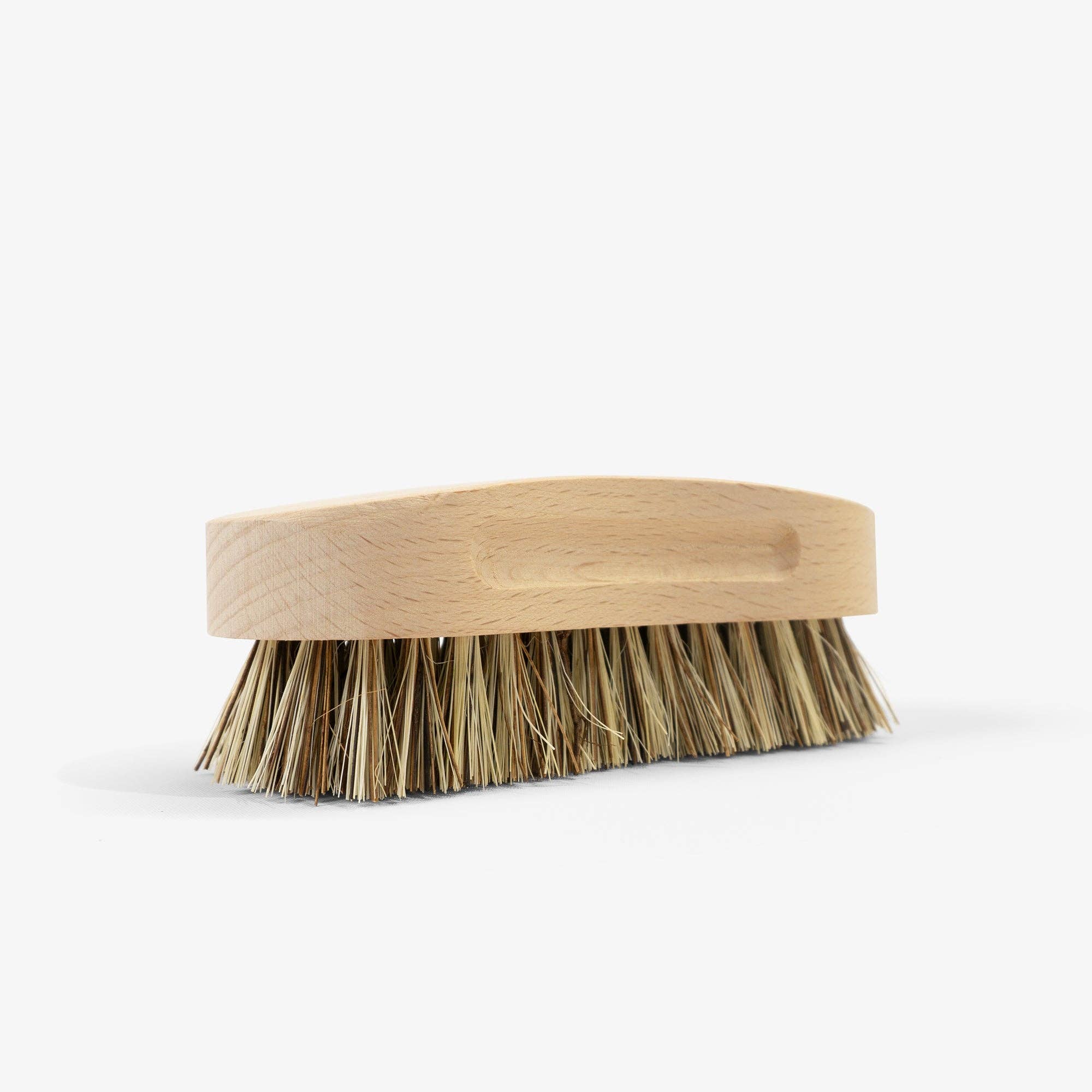 Zero-Waste Scrub Brush bristle detail - plant-based stiff bristles for effective scrubbing without plastic